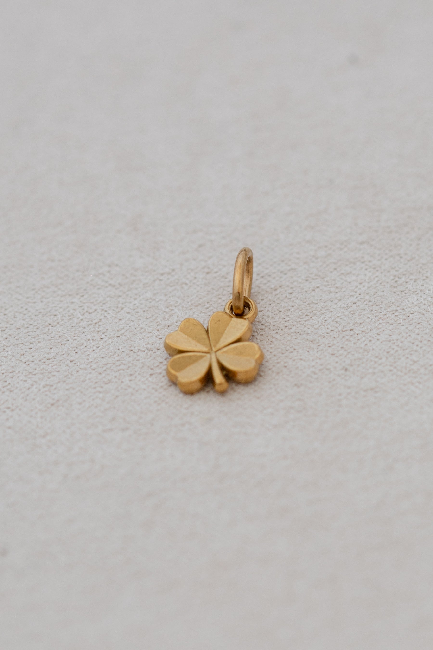 Clover Charm